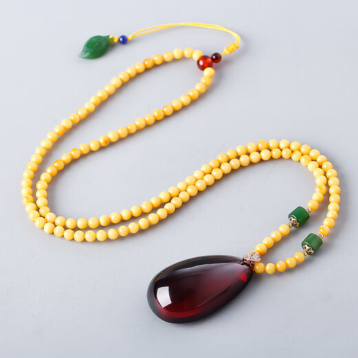 Qiongque Pavilion Beeswax Pendant Original Stone Blood Amber Water Drop Sweater Chain Natural Amber Pendant Beeswax Necklace Men's and Women's Clavicle Chain