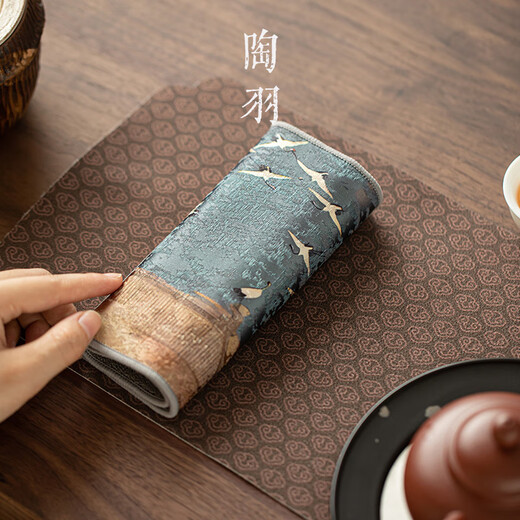 Pottery feather suede tea towel tea cloth tea table towel rag light luxury Chinese absorbent pot towel tea mat kung fu tea set accessories porcelain brocade tea towel Ruihe Tu