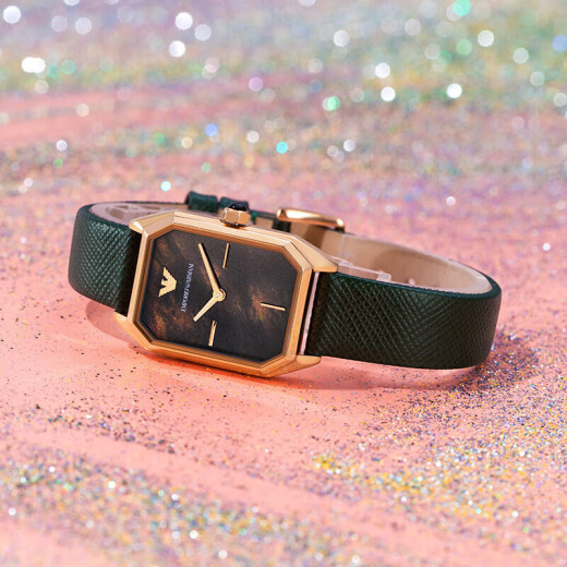 Emporio Armani Watch Damengürtel Stahlgürtel Einfacher Retro Star European und American Watch Geschenke Gleicher Preis 618 Kleine Green Watch Luxus Geschenkbox11149