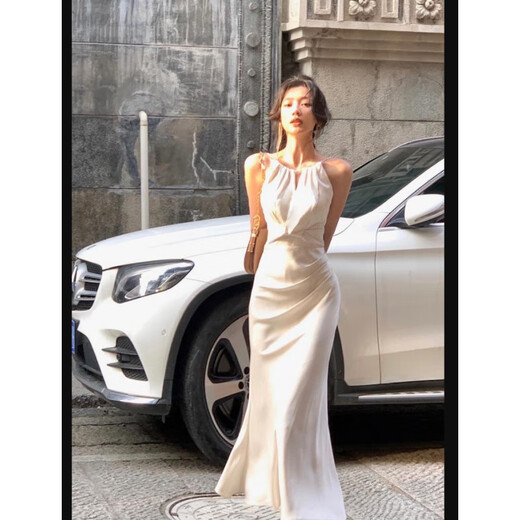 Con el estilo puro y retro de la falda de cola de satén para mujeres, vestido de fiesta de cumpleaños de halter francés nuevo estilo francés 9718 Off White M