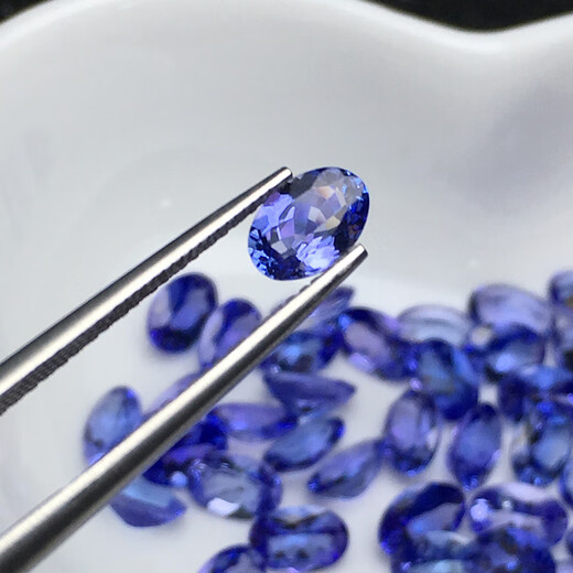 Fat Dong Lai quality tanzanite loose stone oval ring facet gem inlaid ring pendant earrings 4* oval 4*6mm about single price
