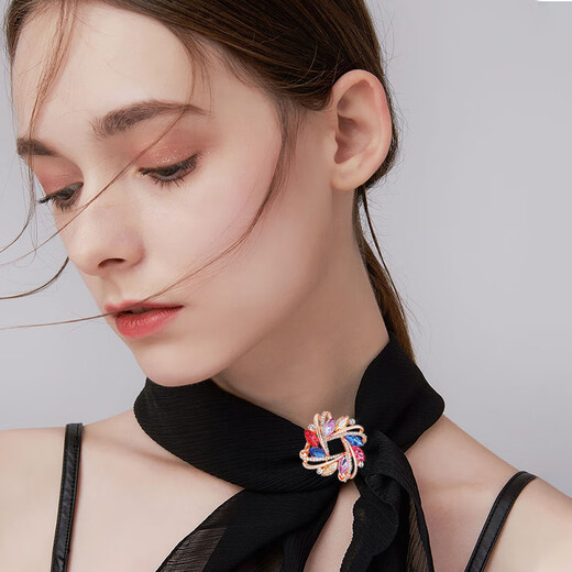 WOUG scarf buckle, large square scarf shawl buckle, knotted corner buckle, Korean style three-ring silk scarf buckle, versatile XZ301 white