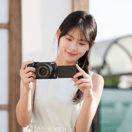 Vlitrox 35mm F1.7 lens autofocus large aperture fixed focus portrait lens AIR 35 1.7 Z mount E mount X mount imaging store Sony E mount one year extended warranty 52mm