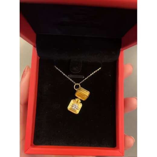 QUAMER Old Phoenix Gold Store True Love Confession Gift Box Diamond Pendant Simulation Gold Necklace Light Luxury Niche Clavicle Birthday One Diamond Gift Box Pendant Necklace