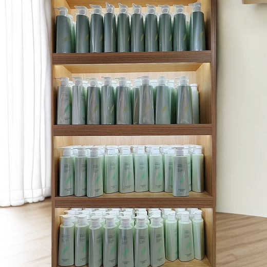 Fashubao Fashubao Shampoo Refrescante Control anti-distanda champú Hidratante Shampoo Cleansing y acondicionador esponjoso [728ml] Botella refrescante e hidratante 1 botella