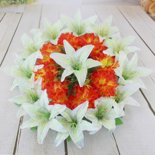 Manufacturer's simulated chrysanthemum 50cm wreath Qingming sacrifice tomb sweeping and grave placement plastic silk flowers in the cemetery white