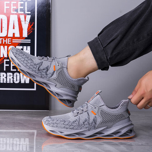 2025 Nouvelles chaussures décontractées Chaussures minces respirantes pour hommes Chaussures en maille tendance pour hommes chaussures de sport chaussures de lame chaussures noir et bleu 42