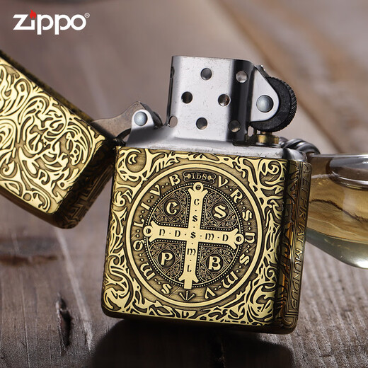 
ZIPPO original genuine lighter armor brass five-sided carving evil spirit elegy custom gift gift brass routine Constantine stand-alone DY9902D