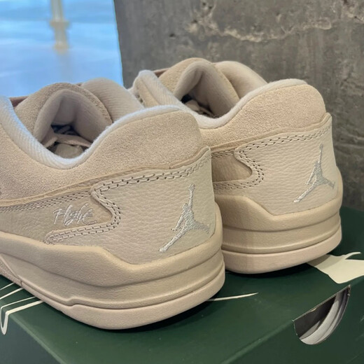 耐克（NIKE）男鞋女鞋2025夏季新款运动鞋Jordan Flight Court低帮板鞋休闲鞋 FZ9854-200浅褐色 40