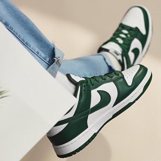 Nike (Nike) Shoes Men Dunk Low Retro Low Top Casual Sneakers de zapatillas de zapatillas Retro Ligeros y cómodos DD1391-101 Blanco y verde 40.5