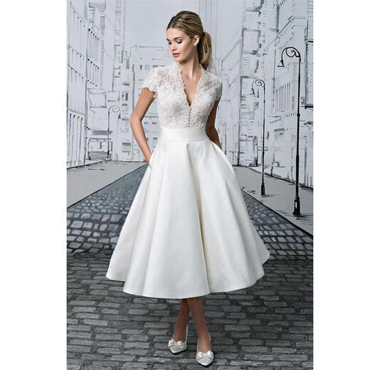 Beiyao dress high-end evening dress small people can usually wear loose European and American summer elegant lace splicing V-neck bridesmaid dress off-white S
