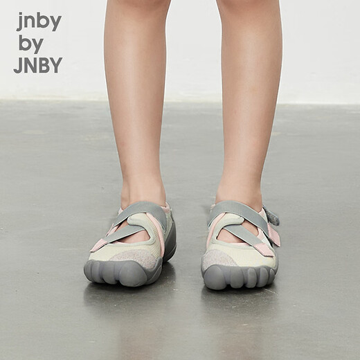 jnby by JNBY江南布衣童装轻便休闲运动鞋拼接感舒适春夏男女童儿童6O4M12860 673/灰粉系 34 码 （鞋长内径216mm）