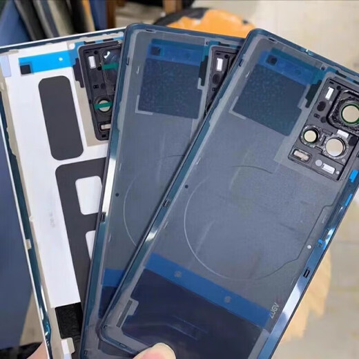 SwitchEasy Beijing warehouse delivery original suitable for iqoo7 original mobile phone back cover 8 original tempered glass back screen 9 battery IQOO7 legendary white accessories with frame mirror