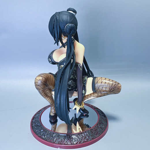 Huang Xi Out-of-Ord Imprent Winter Moon Moon Jasmin Red, blanc et noir La posture accroupie à trois couleurs pour changer le corps de rêve du corps Astasia peut détachable Figure 18+ Modèle de jasmin blanc limité à l'empreinte 1/6