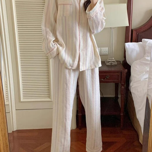 
Cat man Japanese cloud cotton pajamas for women in spring and autumn Xinjiang cotton gauze long-sleeved simple striped cotton silk home clothes two pieces QMS long-sleeved cardigan-9902 rainbow stripes 80-100Jin [Jin equals 0.5 kg] M