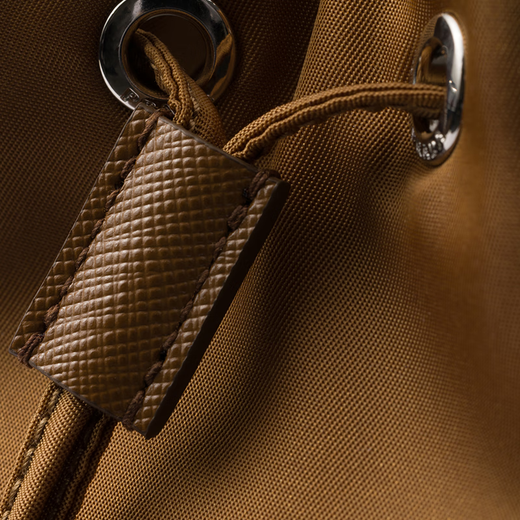 PRADA/Prada Gift Women's Re-Nylon Regenerated Nylon Clutch Handbag Brandy Color (Nylon Strap)