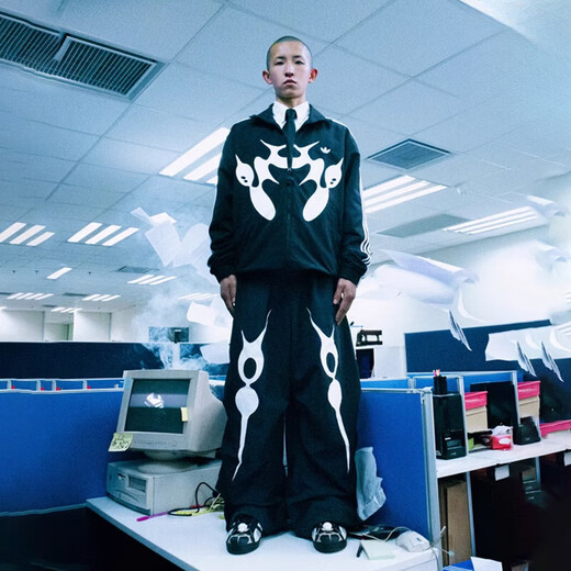 
Adidas (adidas)xOFFGOD joint brand new black fashion versatile sports and casual suit KA9274 F
