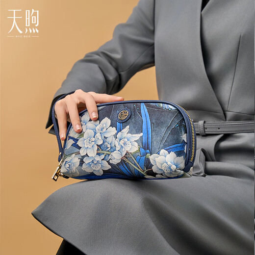 
PmSix clutch bag for women new fashion large capacity hand-holding bag temperament dinner handbag Chinese Valentine's Day gift for wife dark blue-Molan