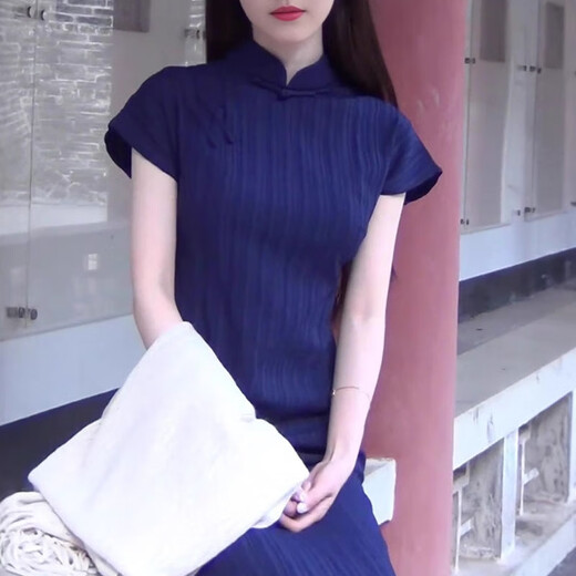 Lekali cheongsam, new Chinese style women's clothing, sexy improved mother's dress, long skirt, retro Republic of China style etiquette photo shoot, cheongsam, navy blue M, about 110