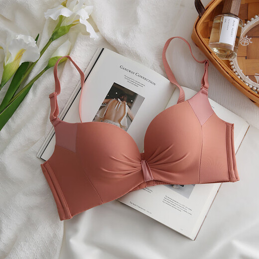 Maohuo (MAOHUO) zodiac year of the horse red high-end underwear women's small breast push-up adjustable bra set high-end Valentine's Day gift zodiac year red suit 75B 34/75 AB medium thick cup