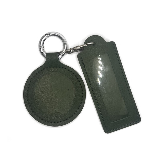 Soldier's Exclusive Service Name Brand Transparent Protective Cover PU Keychain para enviar camaradas y amigos Regalos colgantes militares Set blanco de dos piezas
