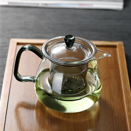 Bo Naling heat-resistant glass teapot, thickened tea water separation, simple filtered flower teapot, high-looking teapot, stove-cooking teapot, Yurun teapot-570ML