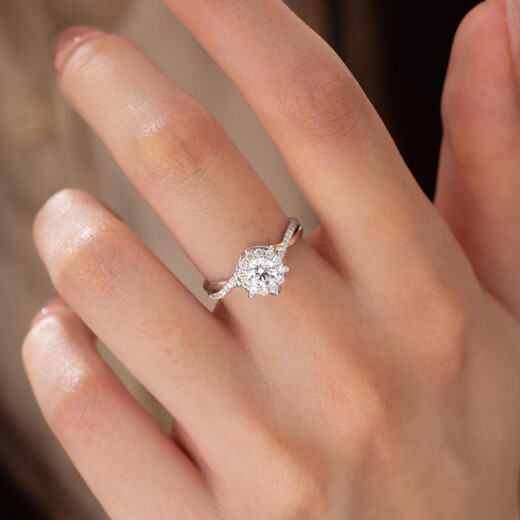 Guanpu Pavilion Fat Donglai quality pt950 platinum moissanite diamond ring women's moissanite diamond ring luxury 1g 2 carat proposal knot 2 carat D color moissanite thickened platinum plated benchmark No. 9