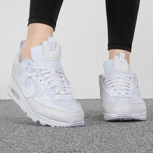 Nike (NIKE) official women's shoes summer new sports shoes air max air cushion running shoes heightening daddy shoes casual shoes women's shoes DM9922-101 37.5