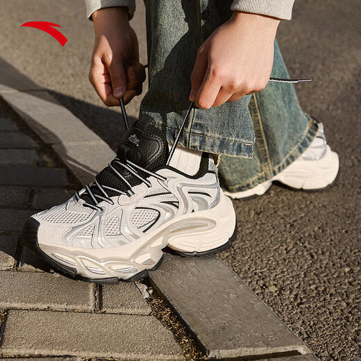 Anta Star Moon 3 丨 Chaussures décontractées à la mode rétro pour les hommes et les femmes Même taille d'automne en amélioration des couples d'épaisseur Sports Papa chaussures [hommes] Chip Gray / Silver / Basic Black-2 42 (Homme)