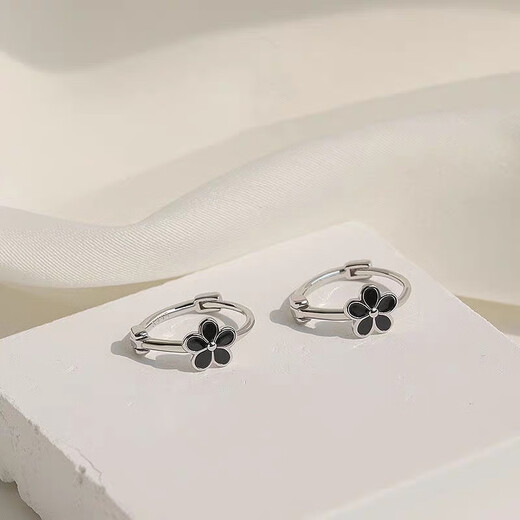 Guanpuge pt950 platinum earrings for women PT9502024 new summer style temperament flower earrings for Chinese Valentine's Day gift to friends small white flower earrings