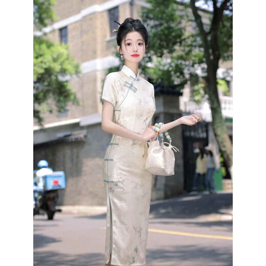 Neue chinesische Stil täglich tragbare kleine mittelgroße Cheongsam Neue Sommer verbesserte junge Modell 1584 Bildfarbe L.