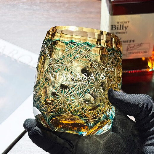 VIANASA S Edo Kiriko Seven Stars Blue Daisy Personalized Whiskey Wine Glass Handmade Colored Crystal Cup Amber Green Seven Stars (Gift Box) 280ml 1 piece