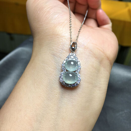 The library selects Myanmar A-grade jade pendant ice type ice type gourd s925 sterling silver inlaid natural necklace with chain