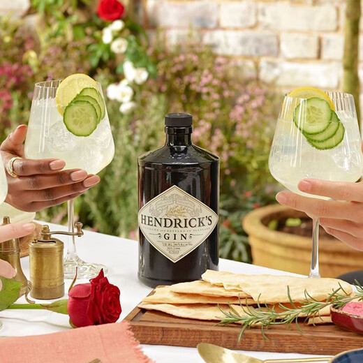Bouteille d'origine du vin écossais de Sir Hendrick Importé 700 ml