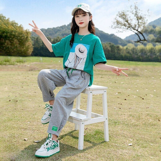 迪士尼（Disney）女童夏装套装时尚洋气儿童女大童夏季12到15岁时髦女孩两件套夏款 绿色 上衣+灰色裤子677 160