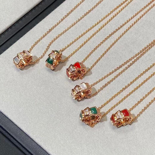 Shien Baojia sterling silver plated 18K rose gold necklace pendant clavicle chain snake bone diamond mother-of-pearl light luxury high-end sweater chain white snake bone necklace