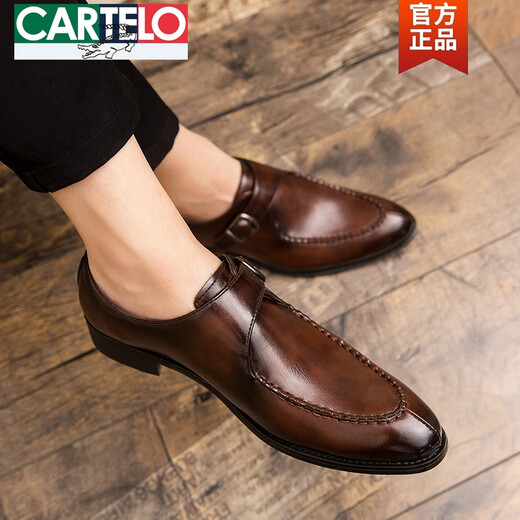 卡帝乐鳄鱼（CARTELO）商务男鞋正装2025春秋新款英伦男士尖头休闲发型师夜店复古潮皮鞋 3883棕色 42 标准皮鞋码