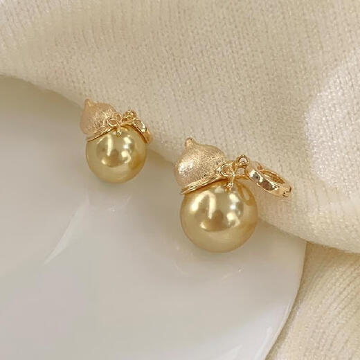 Liang Xuezi Gourd S925 sterling silver artificial seawater South Sea gold pearl new Chinese style necklace sweater chain live mouth pendant flash O chain about 45cm - large gourd