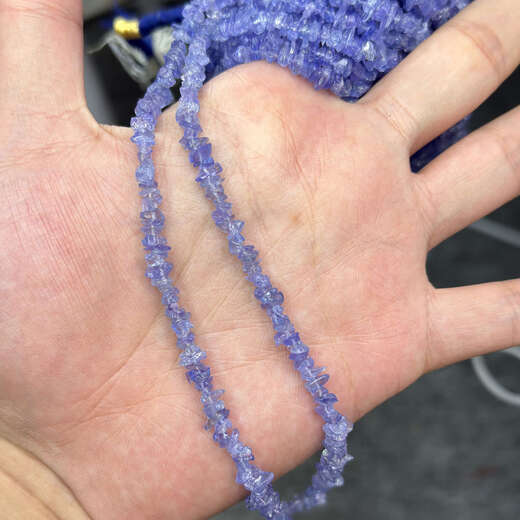 Library selected natural tanzanite amorphous raw stone gravel DIY with beads semi-finished necklace bracelet imported from India 3-5mm 1 piece 40cm