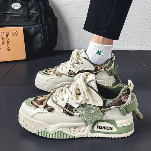 Chaussures masculines Autumn chaussures plates respirantes Chaussures de toile de toile accélérée pour hommes