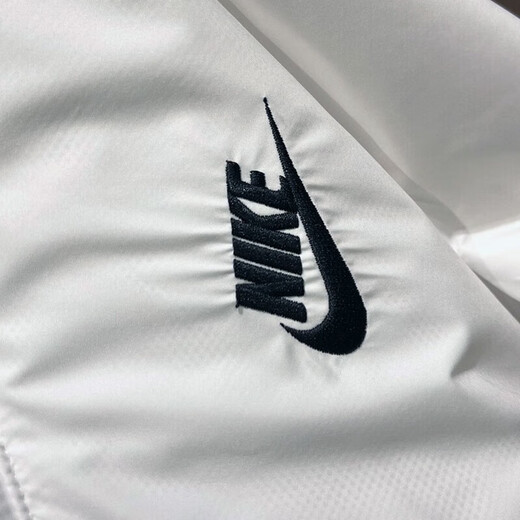 耐克（NIKE）官方女装2025秋季新款运动休闲风衣防风连帽潮流上衣梭织外套 DM6180-100/白色 M
