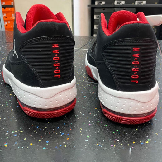 耐克休闲鞋男鞋 秋季新款运动鞋MAX AURA2缓震实战训练中帮篮球鞋 CK6636-016 43