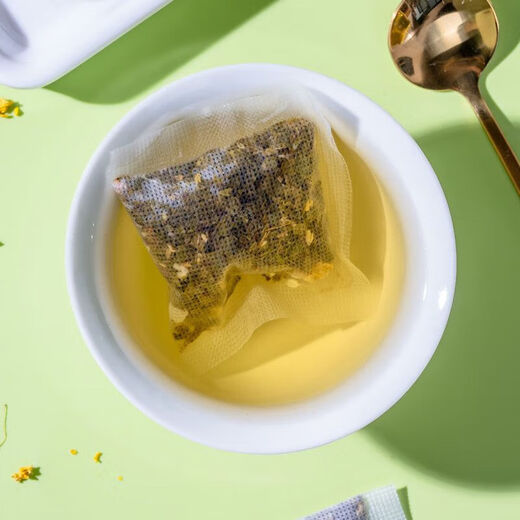 Osmanthus oolong Sacs à thé et sacs à thé combinaison séchée Osmanthus thé à base de planes froids Brewing Bureau Sacs de thé Independent emballage Osmanthus Oolong Thé 6 sacs-30 petits paquets