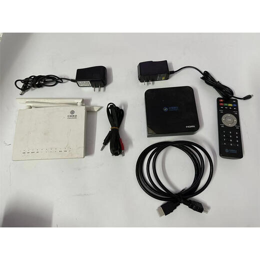 Pinwuyou withdraws set-top box, China Mobile, Telecom, Unicom cancels account cancellation, broadband optical fiber cat, ZTE magic box recharge, mobile optical cat set-top box with full set of accessories