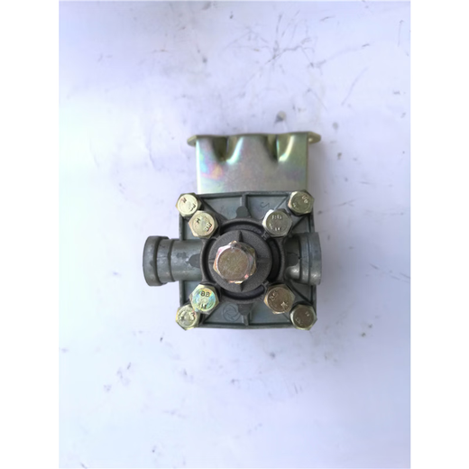 东风东风140/EQ2102配件3522E1-010挂车制动阀总成3522E3挂车阀 标准
