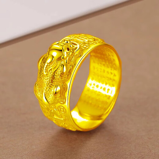Chuxiao men's Pixiu gold ring, high-end and domineering gold-plated silver ring, the ring has a live mouth and can be adjusted to give gifts to the elders. Pixiu gold-plated silver ring is about 10 grams. Gold is about 1 gram.