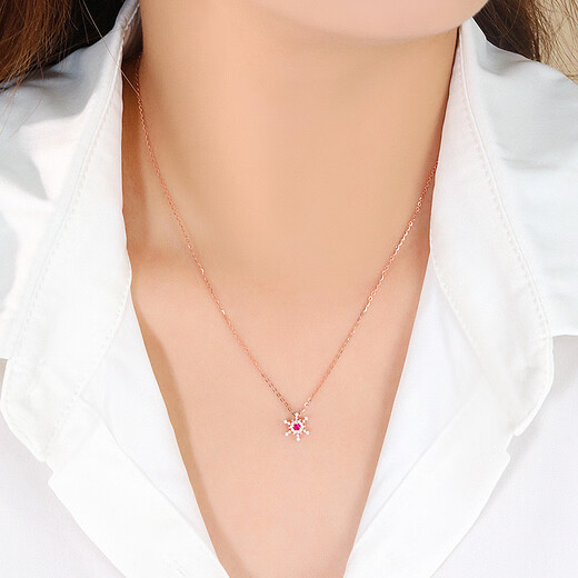 Chiba Jewelry 9K gold ruby and zircon pendant Hongxia Yingxue charming sparkling neck jewelry gift 9K gold ruby and zircon pendant/gold weight about 0.2g