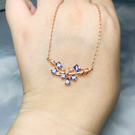 Shilian Natural Tanzanite Pendant 925 Silver Inlaid Women's Fashion Japanese and Korean Versatile Light Luxurious Clavicle Chain Jewelry as a Gift for Your Girlfriend White Gold Clavicle Chain