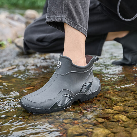 
Blue Gun Shield Rain Shoes Men's Short Sleeve Shoes Men's Rain Boots Anti-Slip Waterproof Shoes Sea-Hunting rubber shoes Fishing Shoes YX1028 44