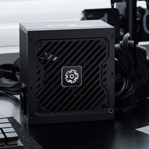 Enermax gold medal 750W power supply Jinjingbat GN750 V2 black ATX3.1/80PLUS gold medal/all Japanese/supports 5060ti/5070 graphics card